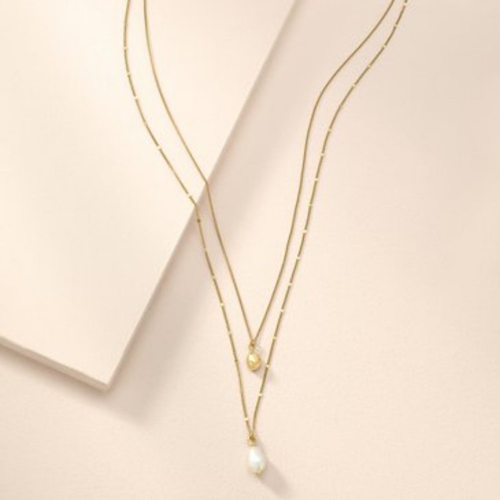 Delicate Pearl Necklace